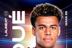 九游官方网站-4场3球2助！19岁巴黎边锋杜埃当选法甲3月最佳球员