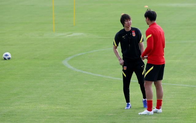 九游官方网站-中国足协：李铁合同续约至2026年 确定12强赛目标